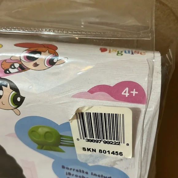 Buttercup Wig - Picture 5 of 7